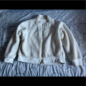 Calia Carrie Underwood fuzzy jacket